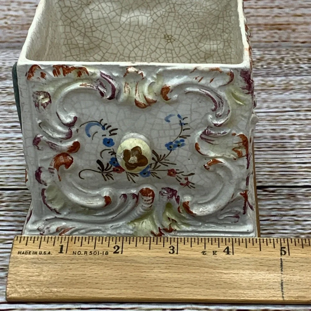 Vintage Floral Ceramic Planter Made in Italy Home Decor Floral Flower Holder‎